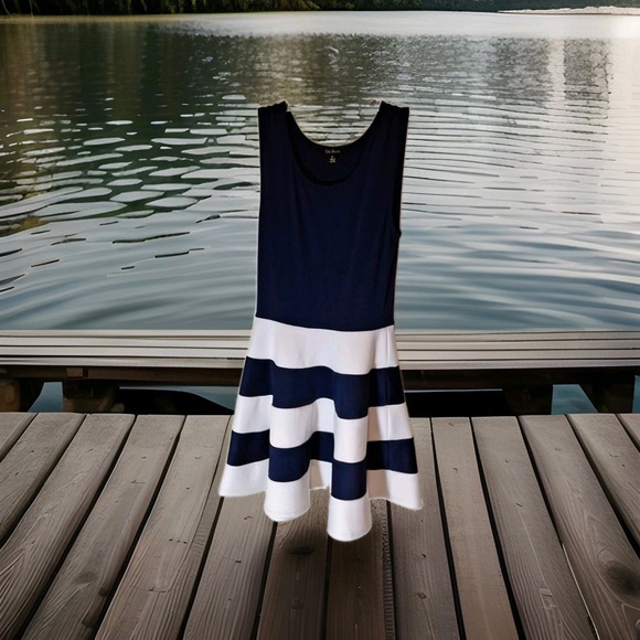 City Studio Dresses & Skirts - Knit Sleevless Black & White Stripe Short Dress City Studio SzS A Line Skirt 145